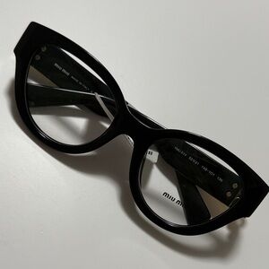 MIU MIU Glossy Black Oversized Cateye Sunglasses Retail $354